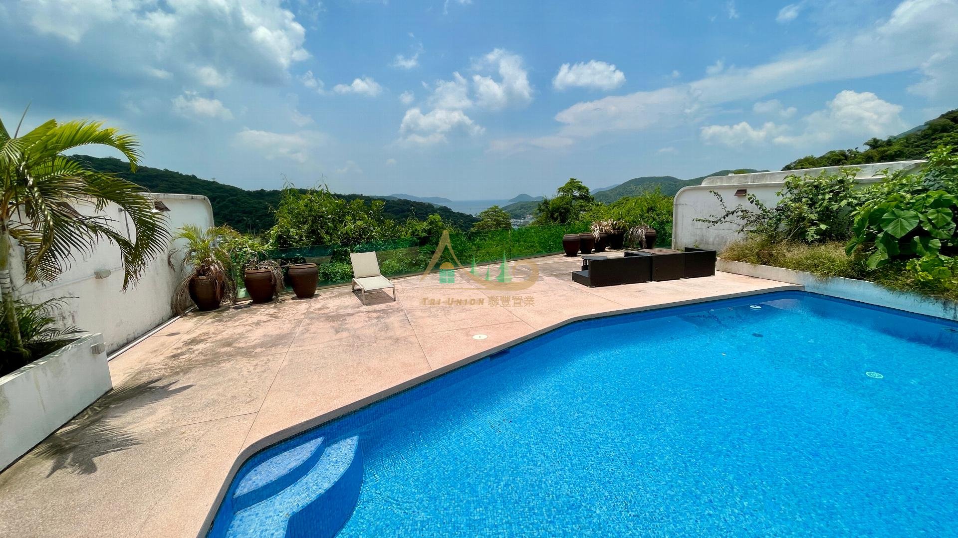 Private swimming pool
