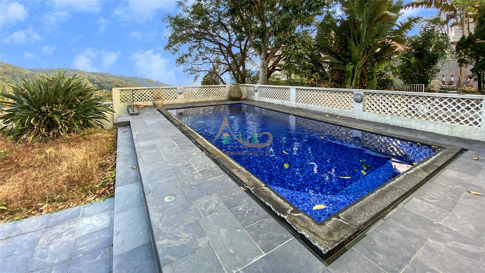 Private swimming pool