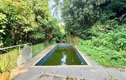 Private swimming pool